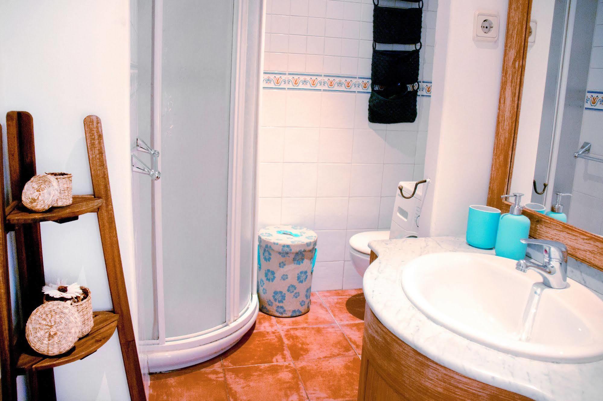 Lollipop Flats City Centre Deluxe Suite Madrid Exterior photo